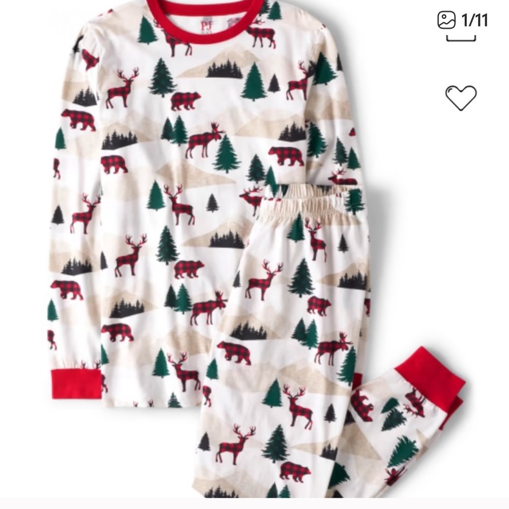 Place Kids Pajama Set with Reindeer and Tree Print